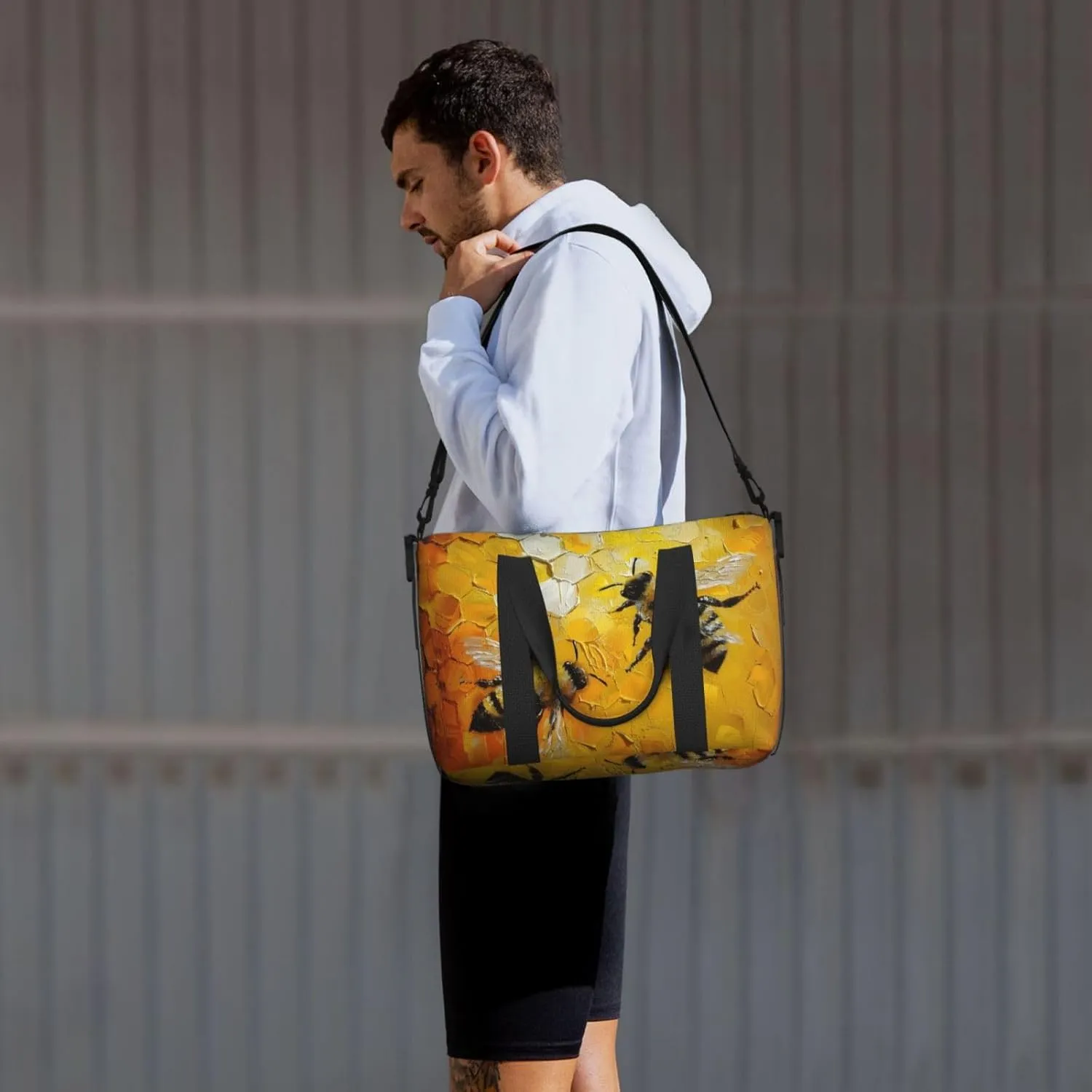 bees flying print Travel Duffel Bag, Sports Tote Gym Bag, Swim Pool Bag Large Shoulder Tote Bag for Beach Weekender
