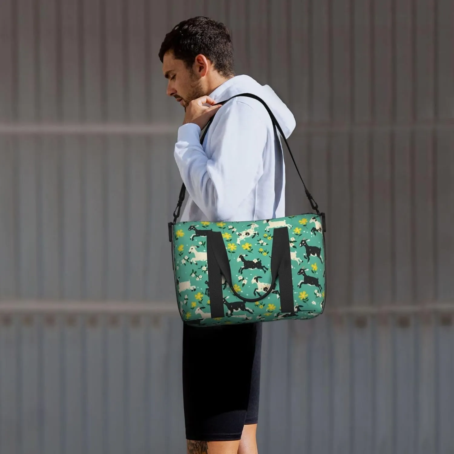 black and white goats print Travel Duffel Bag, Sports Tote Gym Bag, Swim Pool Bag Large Shoulder Tote Bag for Beach Weekender, 202-406-121
