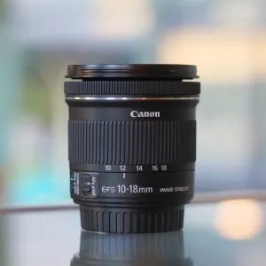 Canon EF-S 10-18mm f4.5-5.6 IS STM