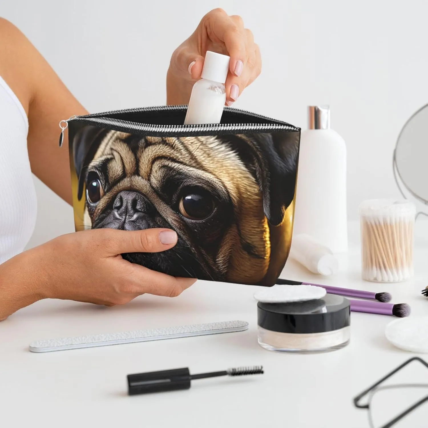 Cry Pug Cosmetic Bag Pu Leather Waterproof Makeup Bag Portable Travel Toiletry Bag Organizer Silver Zipper Pouch For Women Ladies Gift