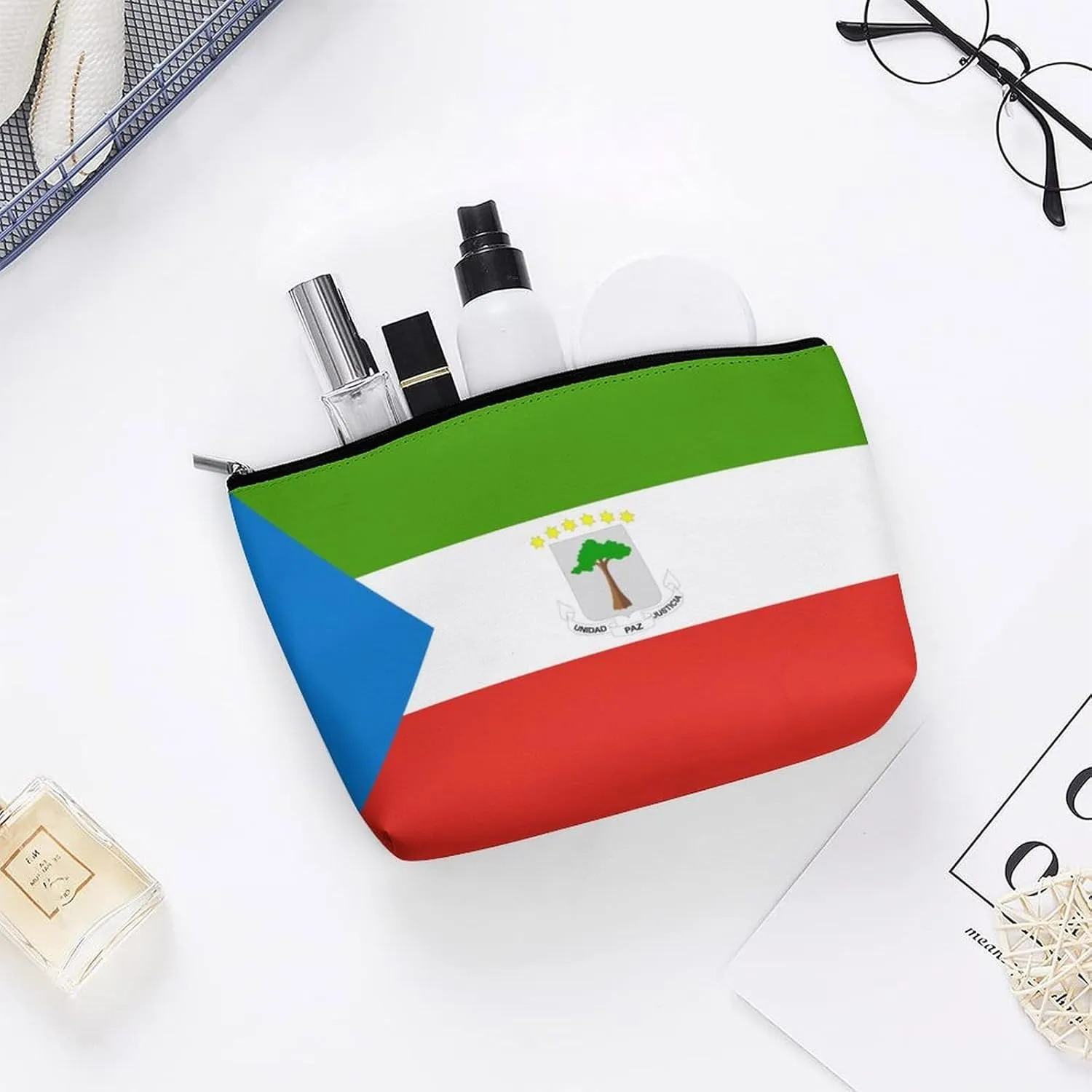 Equatorial Guinea Flag Travel Makeup Bag Lightweight Organizer Cosmetic Pouch for Women
