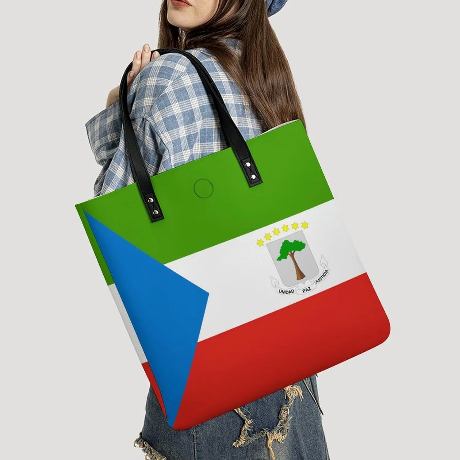 Fashionable Equatorial Guinea Flag Women's Shoulder Bag Large Capacity Leather Tote for Work and Leisure