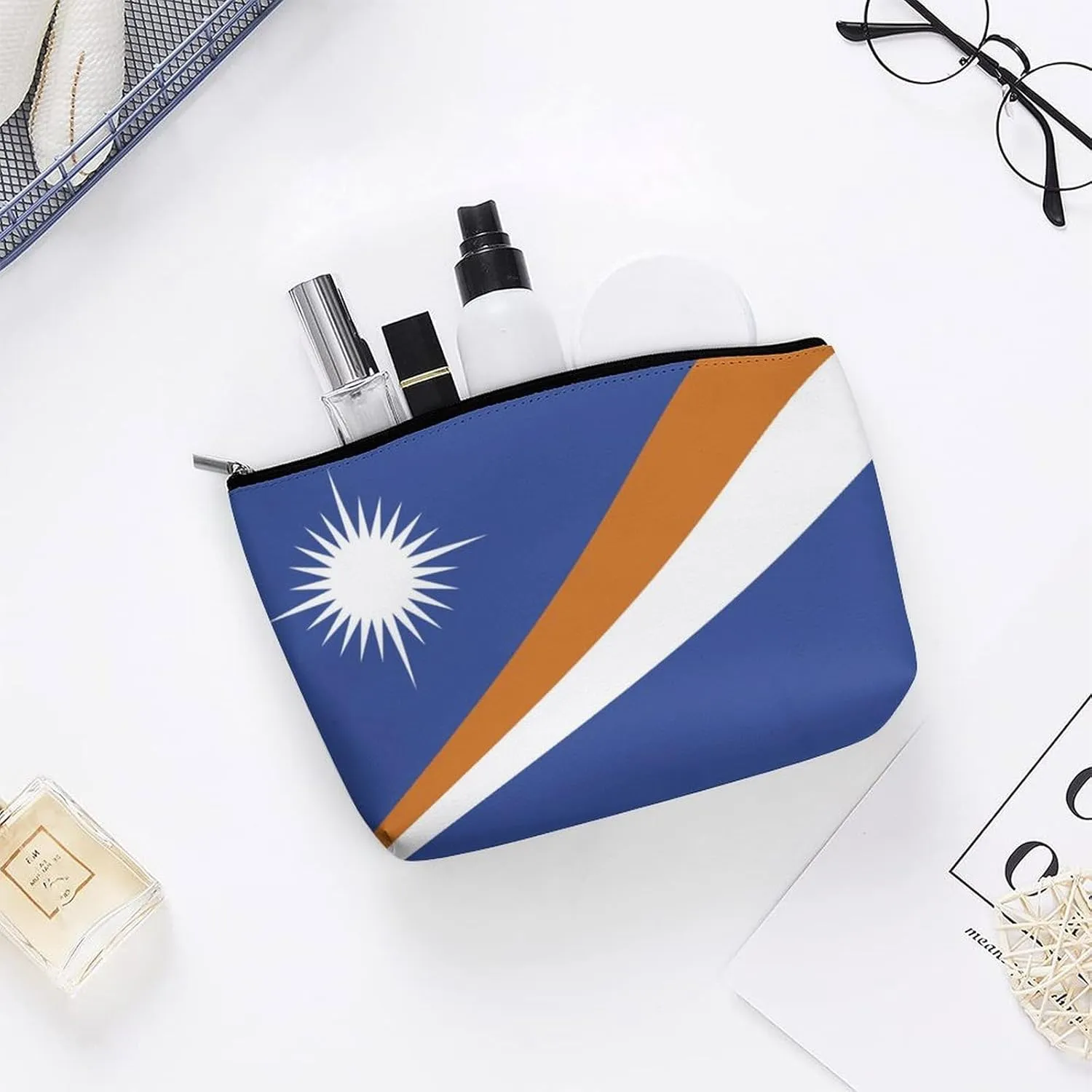 Marshall Lslands Flag Travel-Friendly Cosmetic Bag Makeup Organizer Pouch for Women and Girls