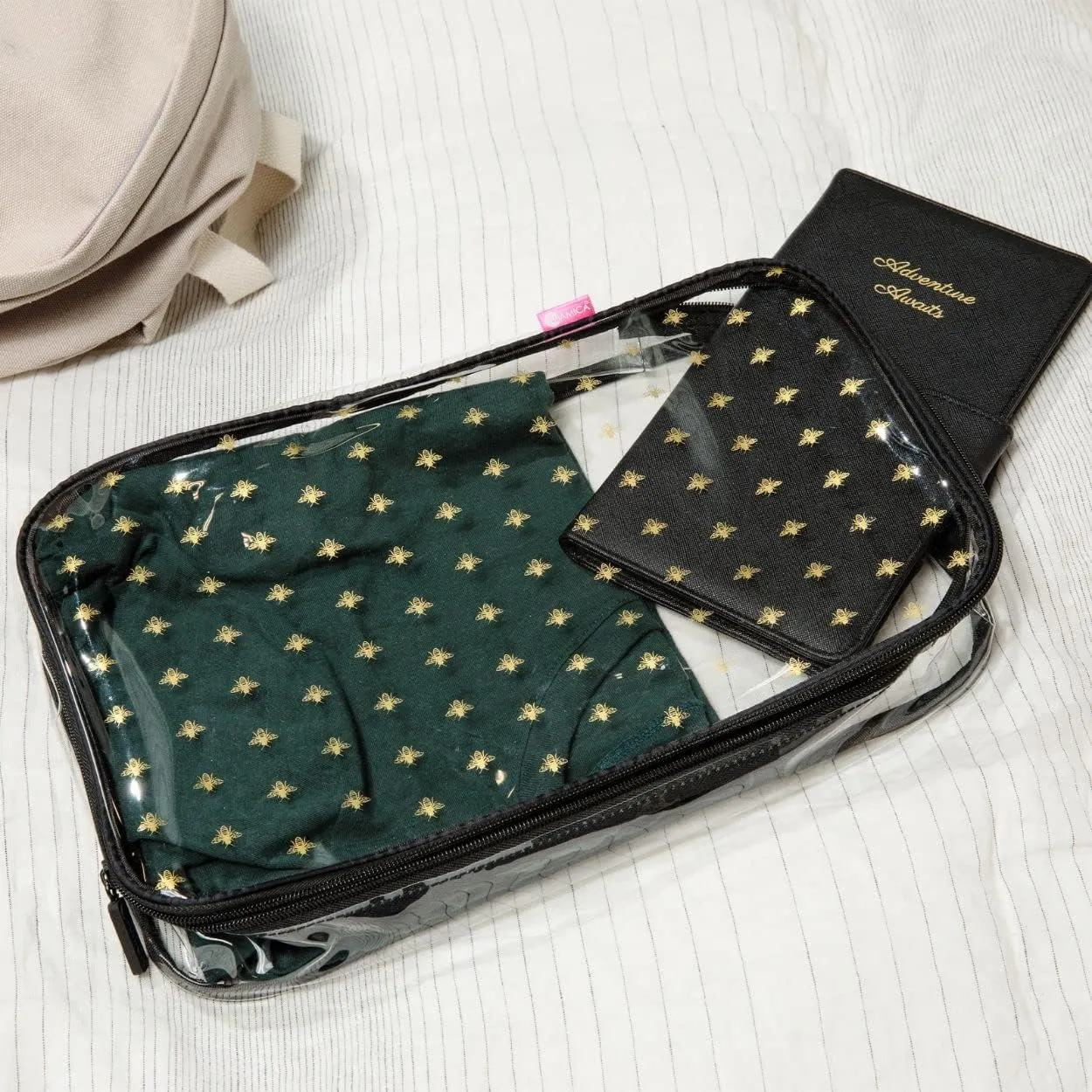 MIAMICA 3-Piece Packing Cubes, Black Bee Clear Design – Includes Small, Medium and Large Suitcase Organizers with Durable Design