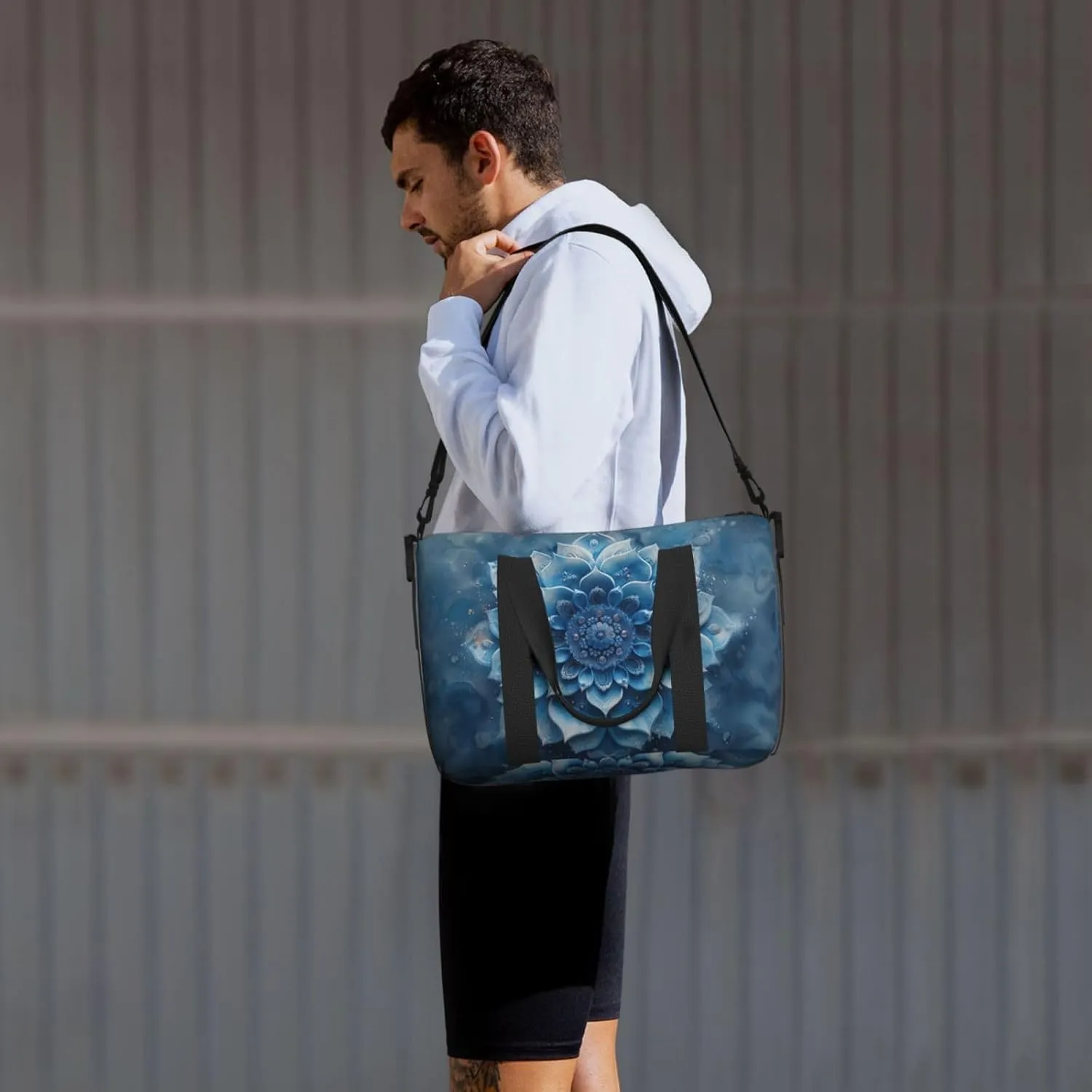 pastel blue gradient print Travel Duffel Bag, Sports Tote Gym Bag, Swim Pool Bag Large Shoulder Tote Bag for Beach Weekender