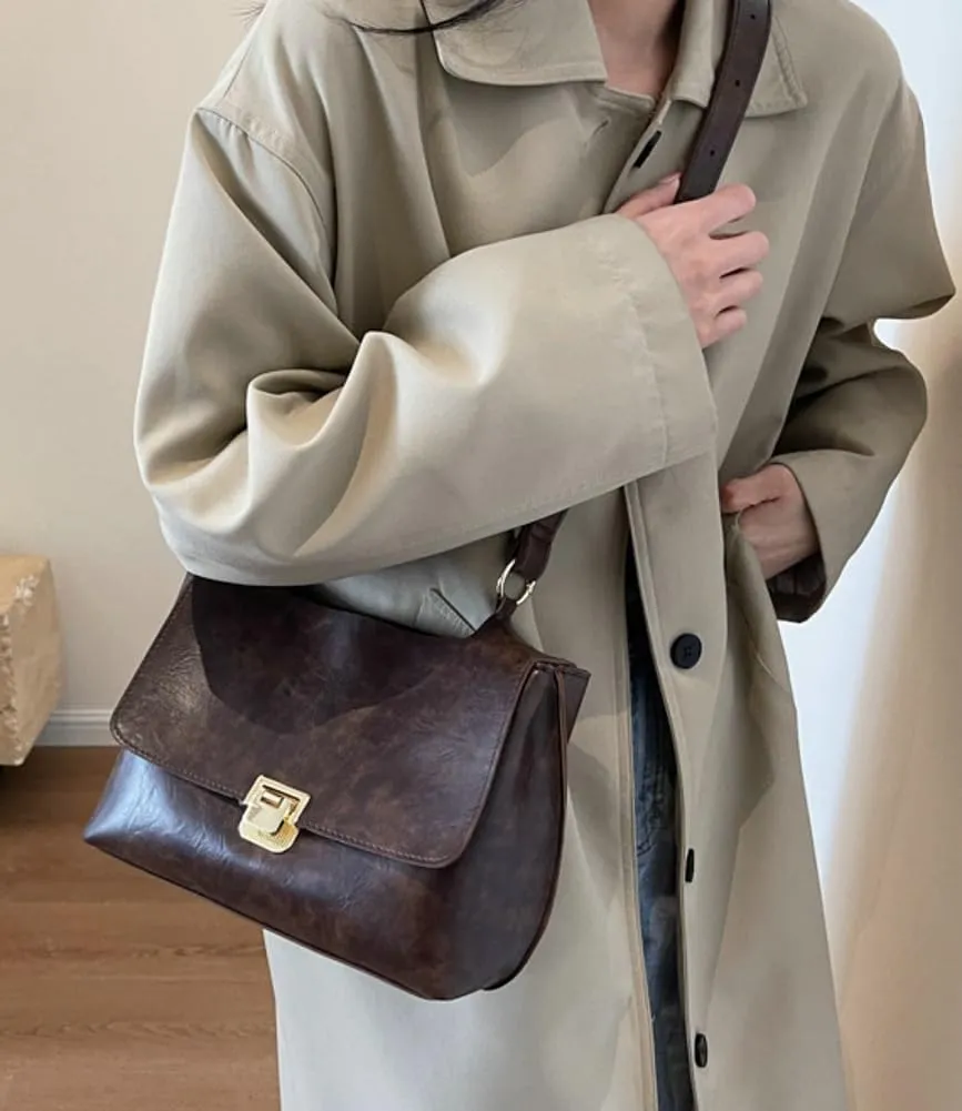 Premium Leather Shoulder Bag for Women Large Capacity Casual Tote Handbag Vintage Crossbody Bag with Adjustable Strap 2024