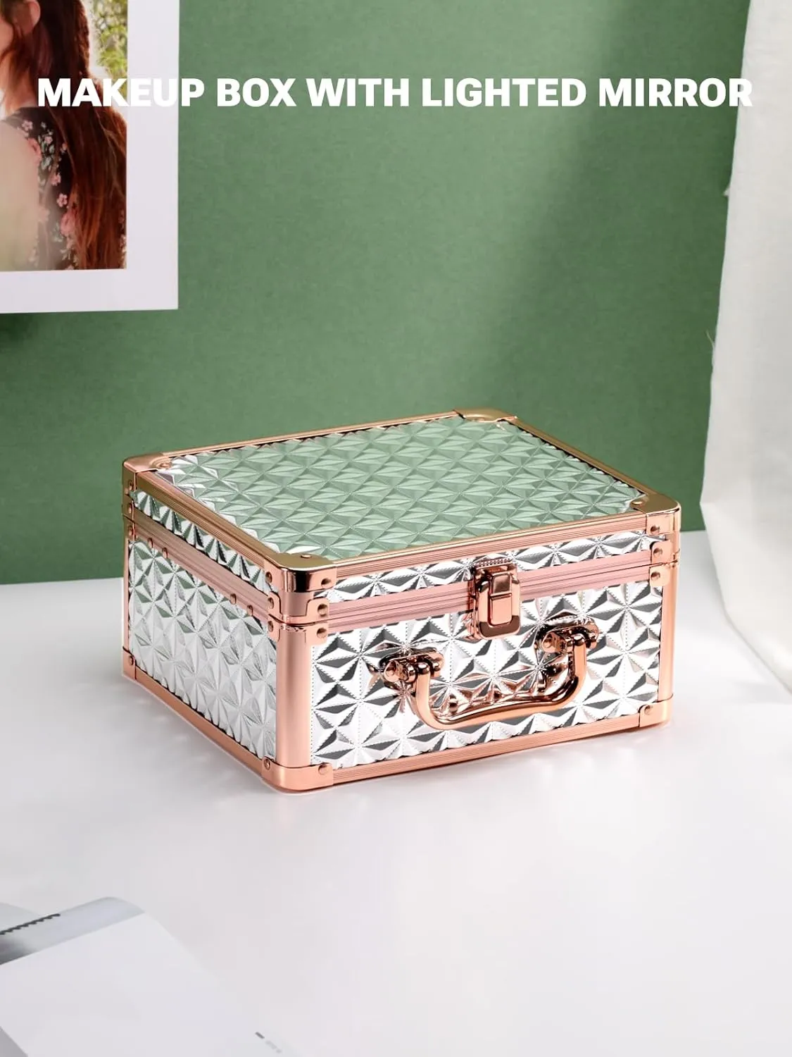 Qislee Makeup Box with A Detachable Lighted Mirror, Waterproof Travel Train Case, Cosmetic Organizer and Makeup Suitcase with Adjustable Dividers, Magnetic LED Mirror(Sparkling Silver)
