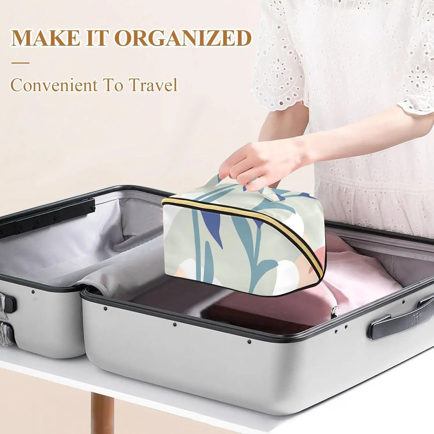 Spacious Rhombus Cosmetic Bag for Women Large Capacity Makeup Bag for Travel and Daily Use