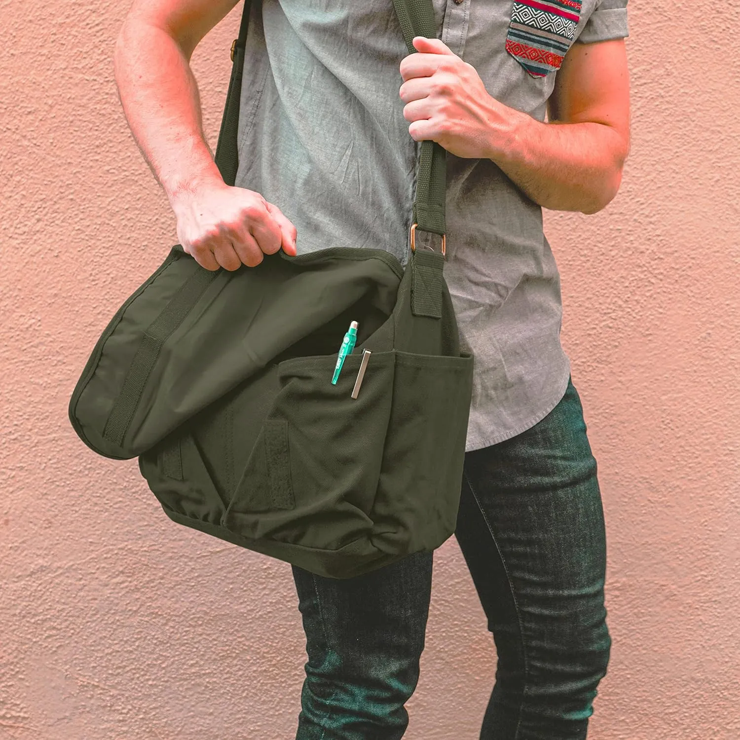 Sweetbriar Classic Vintage Messenger Bag - Original Heavyweight Cotton Canvas Shoulder Bag with Upgraded Features