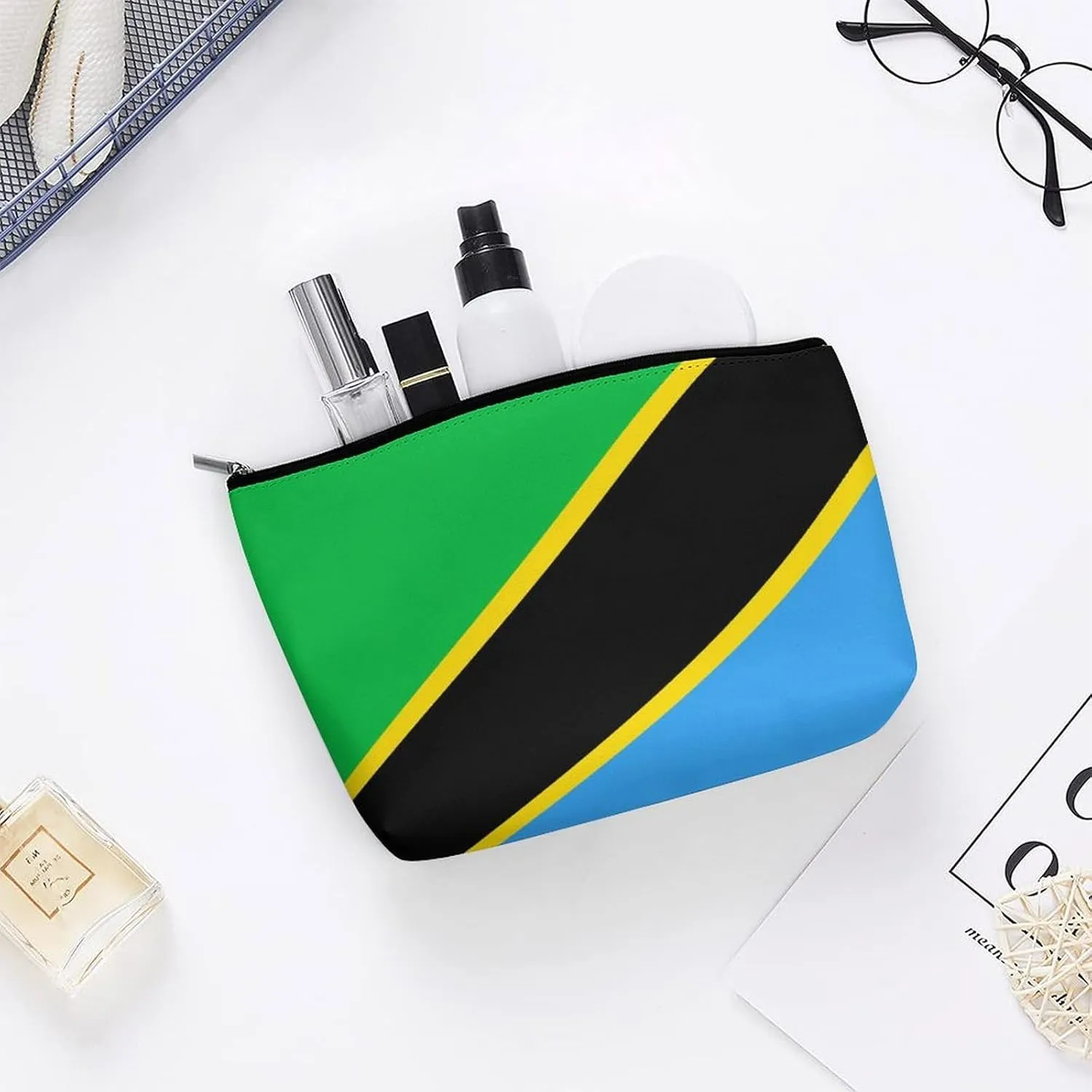 Tanzania Flag Portable Travel Makeup Bag Cosmetic Organizer for Purse