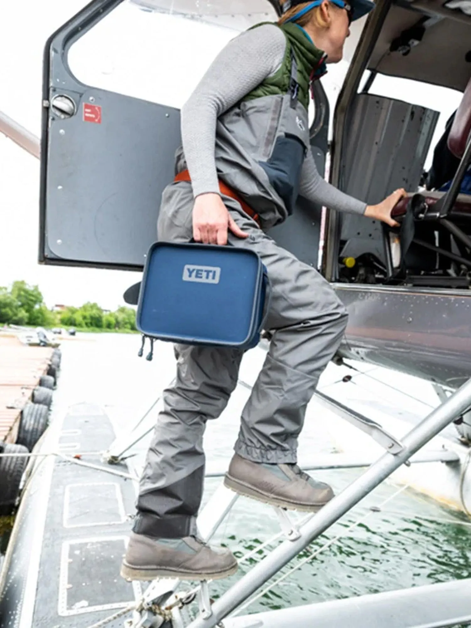 YETI DAYTRIP LUNCHBOX - OLIVE